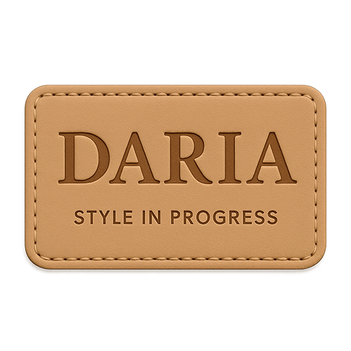 DARIA Logo Embossed